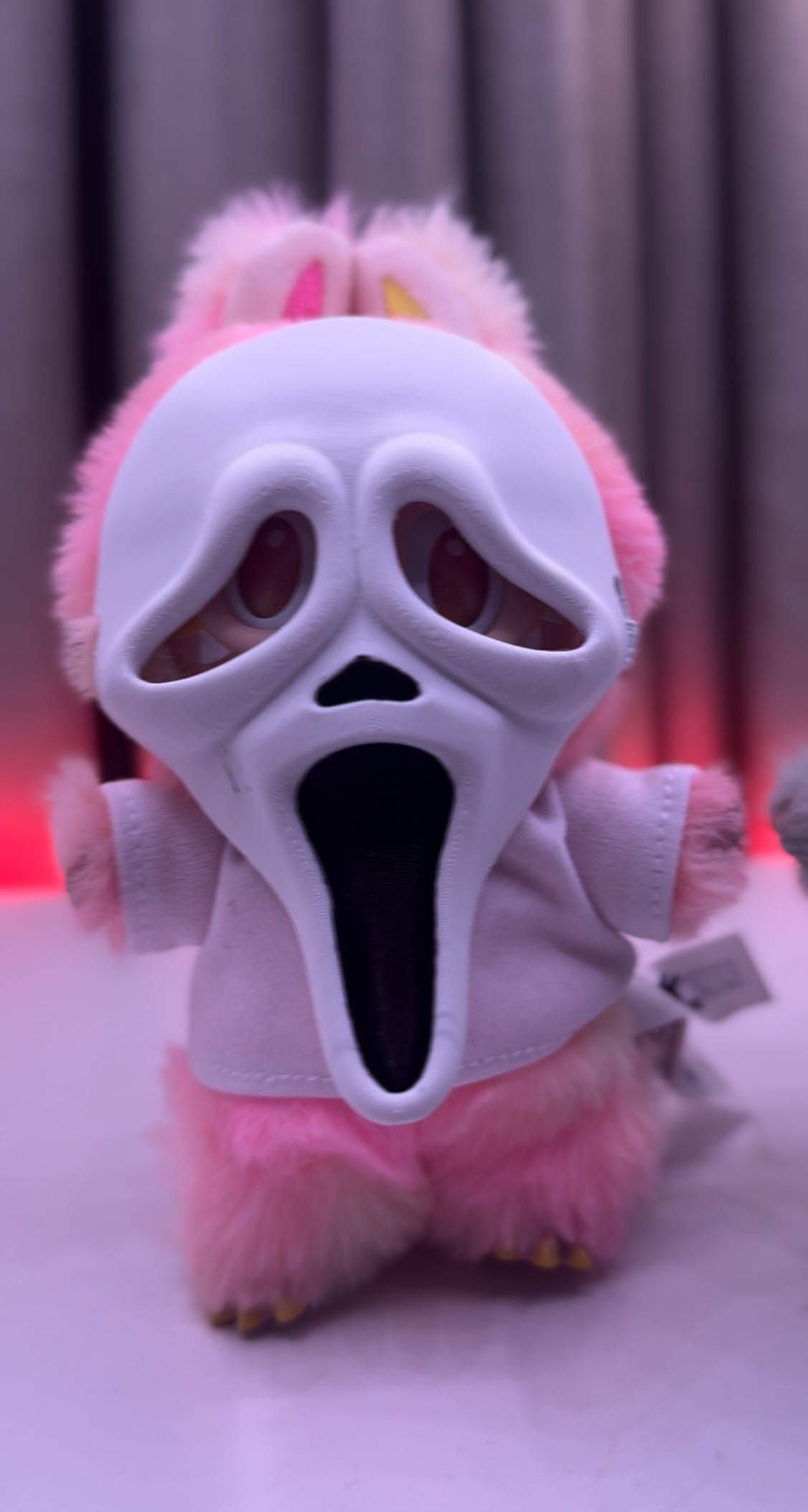Labubu “Scream-style” Halloween Mask